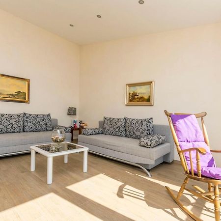 Apartments Luxury View Omis Bagian luar foto