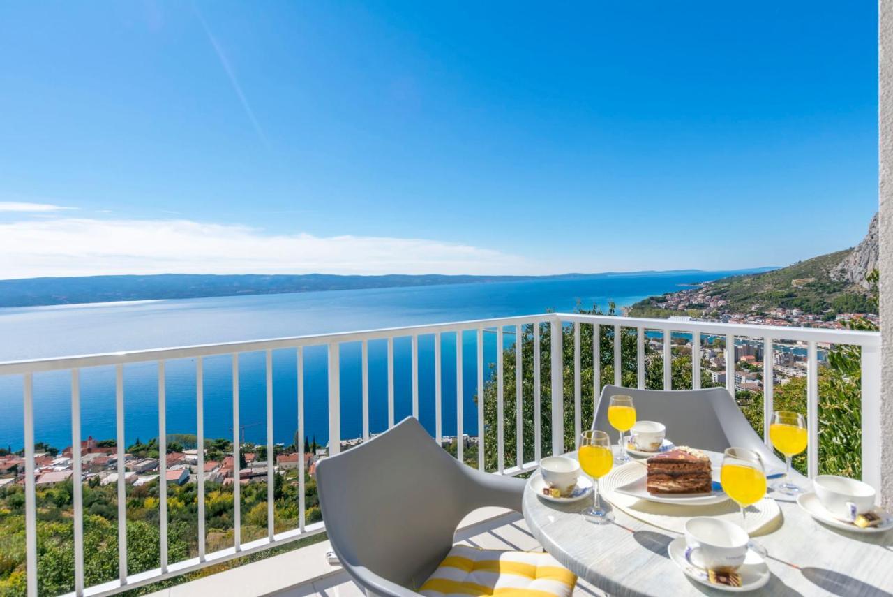 Apartments Luxury View Omis Bagian luar foto