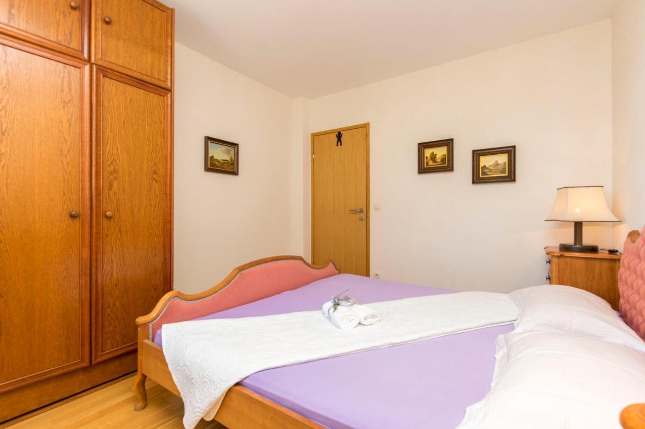 Apartments Luxury View Omis Bagian luar foto