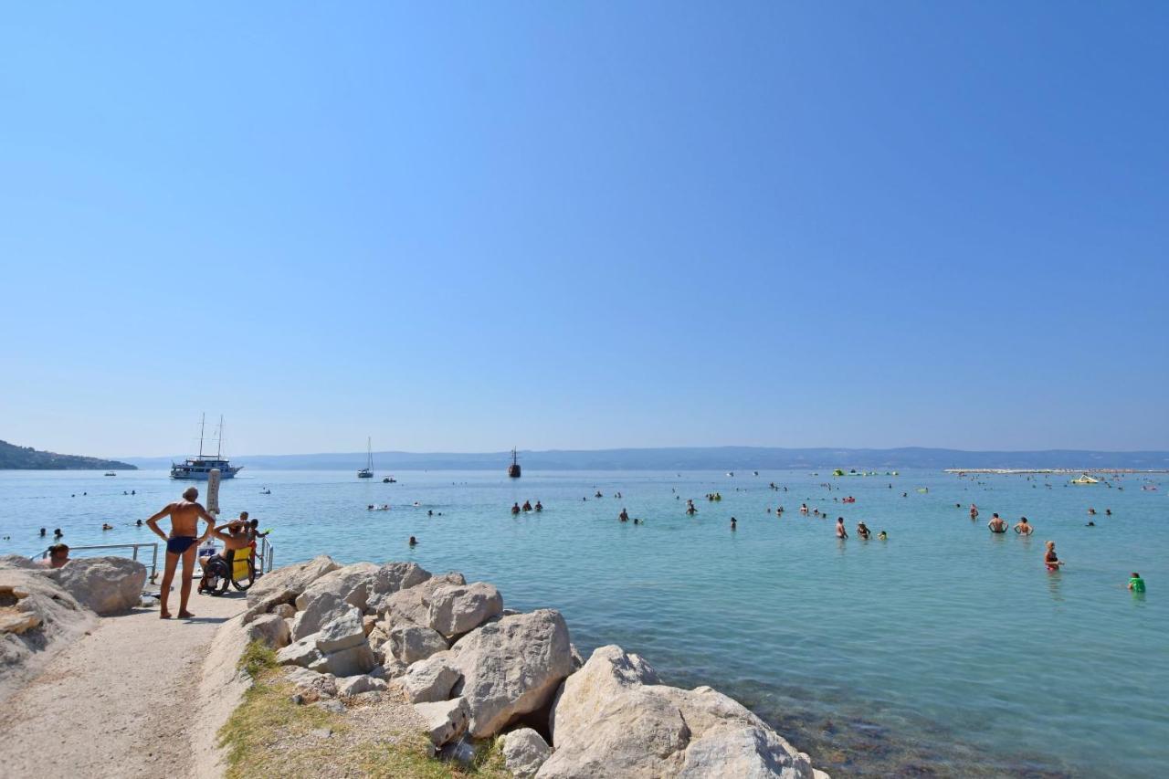 Apartments Luxury View Omis Bagian luar foto