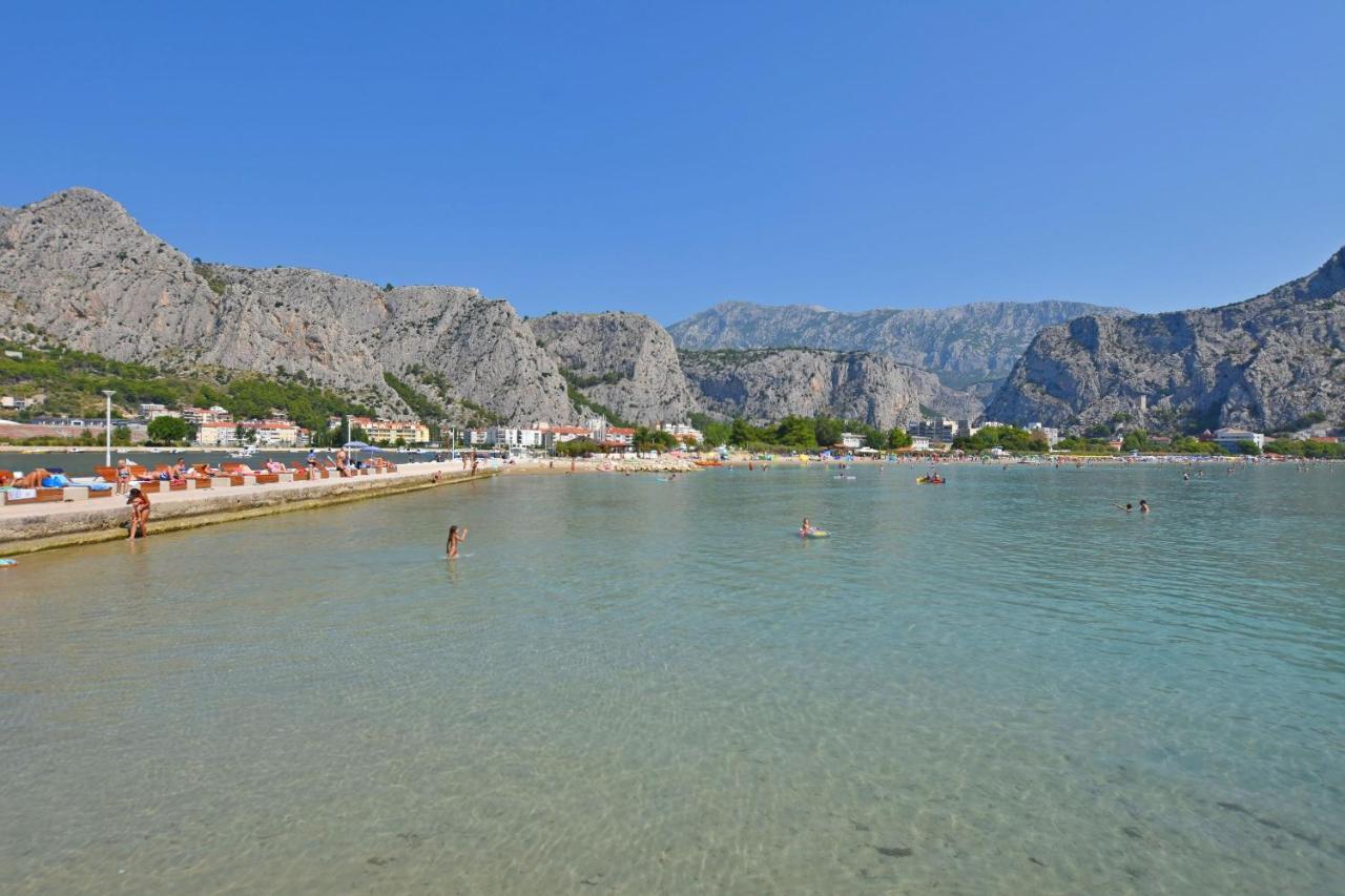 Apartments Luxury View Omis Bagian luar foto